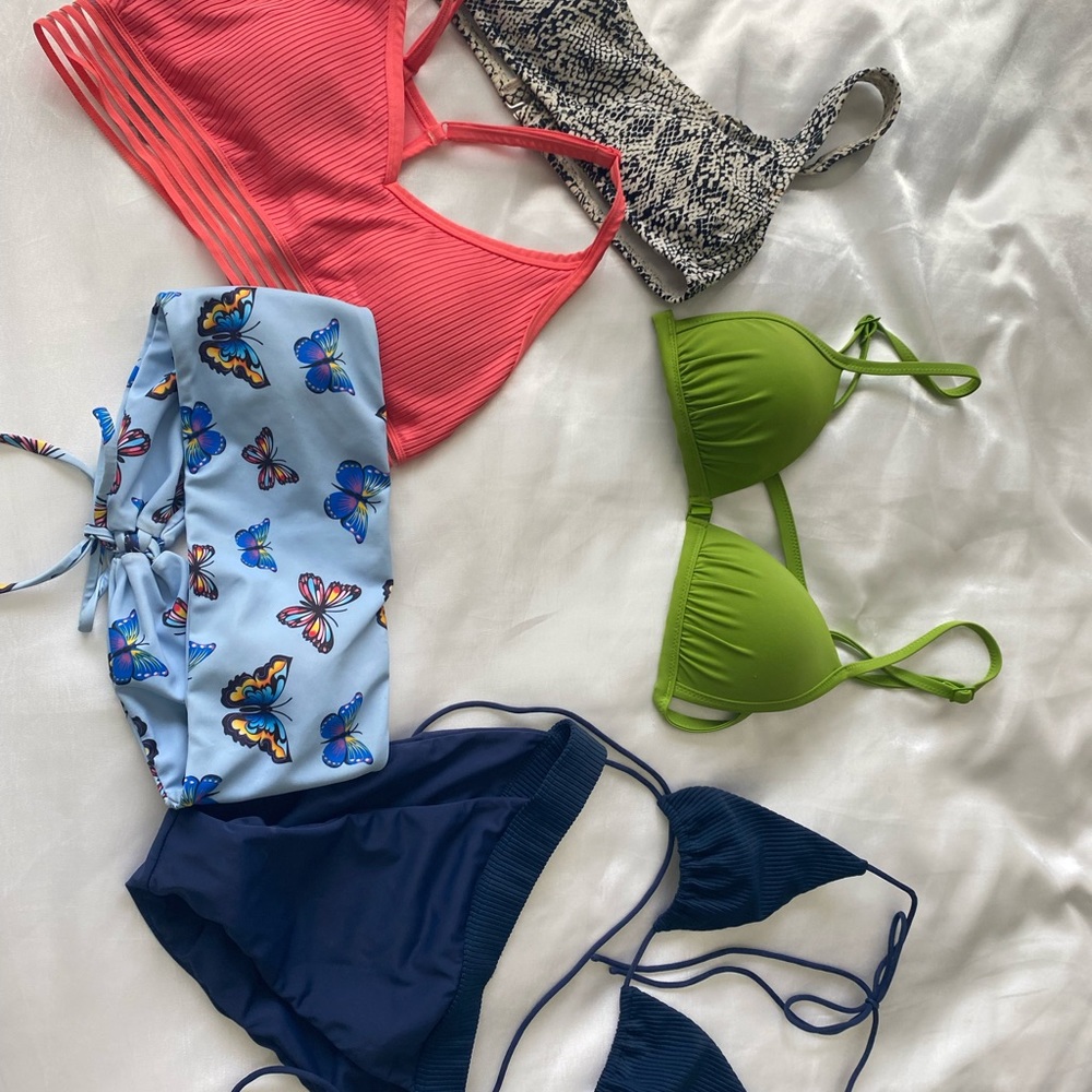 Bundle of bikinis 👙!